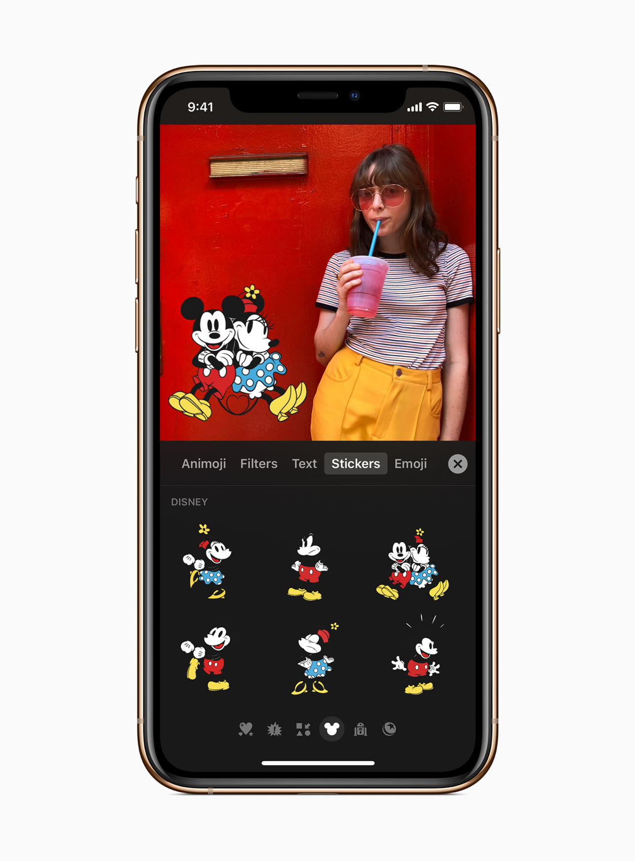 New Mickey and Minnie Mouse tickers in Clips.
