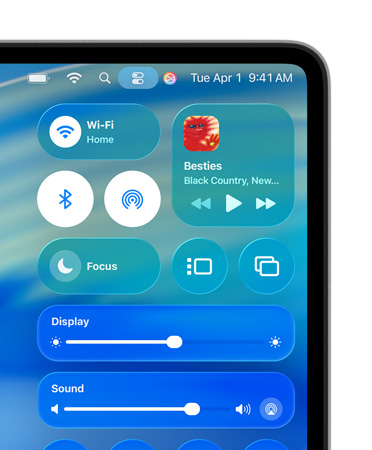 Extremo derecho de la pantalla de una Mac que muestra los controles personalizados de Liquid Glass, como Wi-Fi y Bluetooth, en el Centro de Control